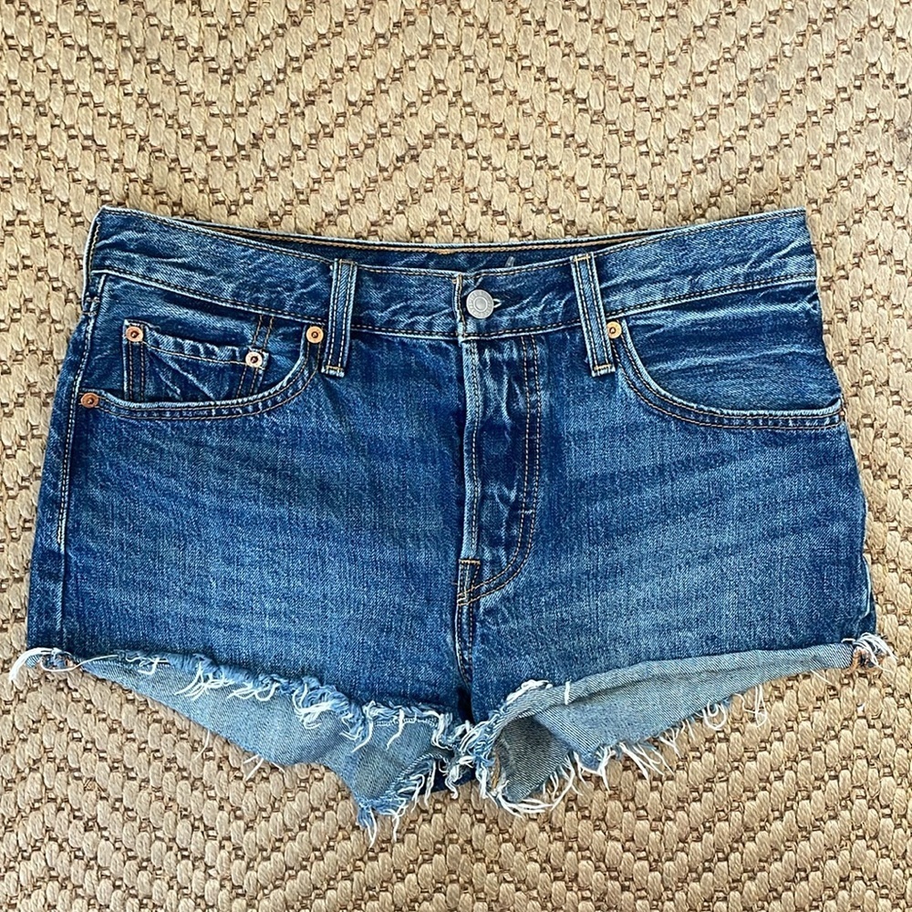 Levi's - 501 Classic Cut Off Shorts - Blue - 28